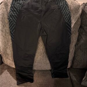 Black Athletic Leggings